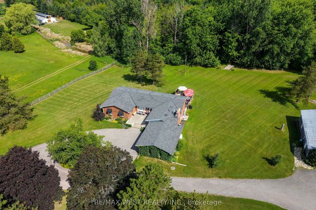 7324 Highway 9 Road S, New Tecumseth