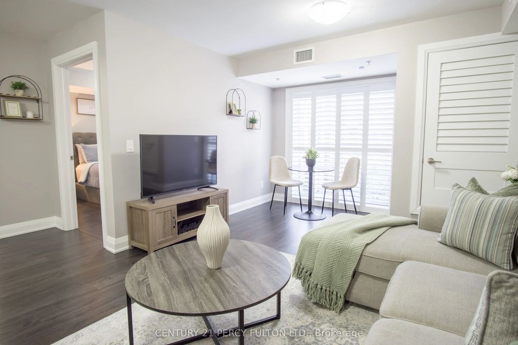 481 Rupert Avenue 201, Whitchurch-Stouffville
