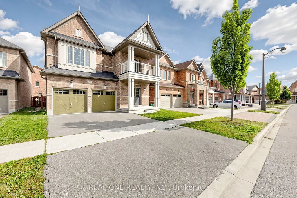 108 Hubner Avenue, Markham