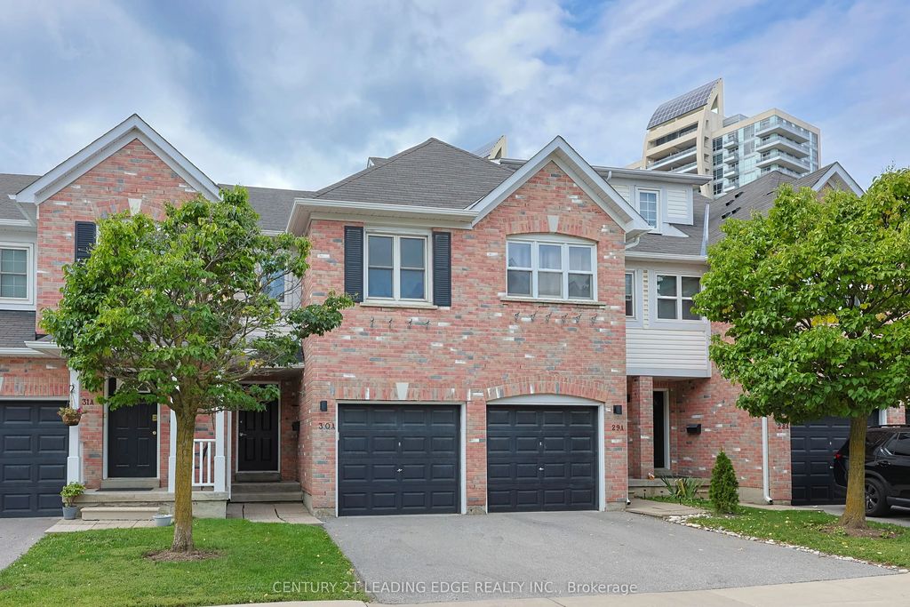 81 Northern Heights Drive 30a, Richmond Hill