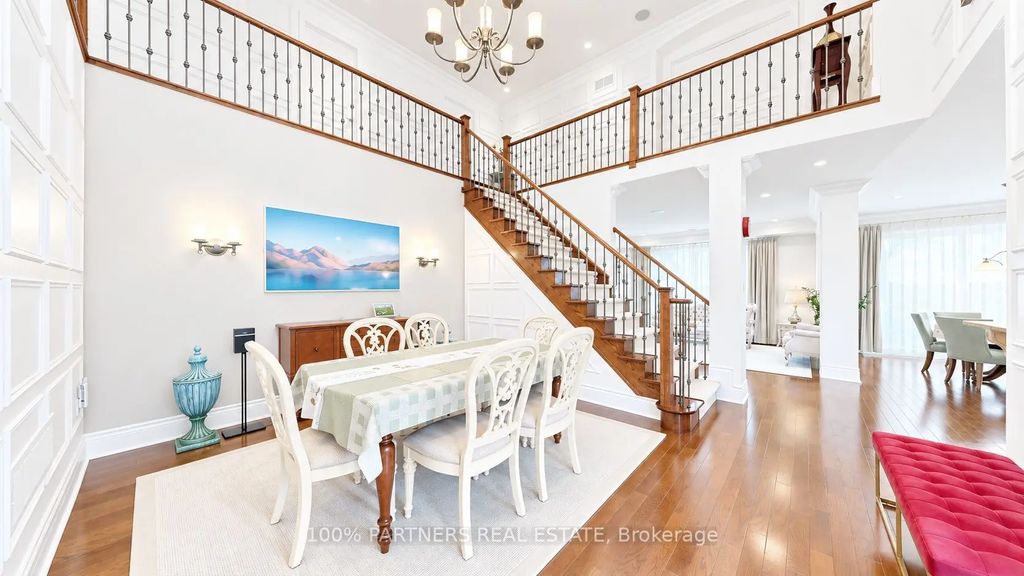 33 Earnshaw Drive, Markham