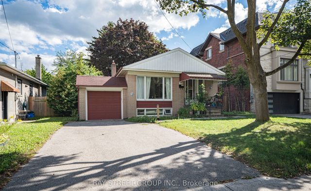 394 Centre Street E Lower, Richmond Hill