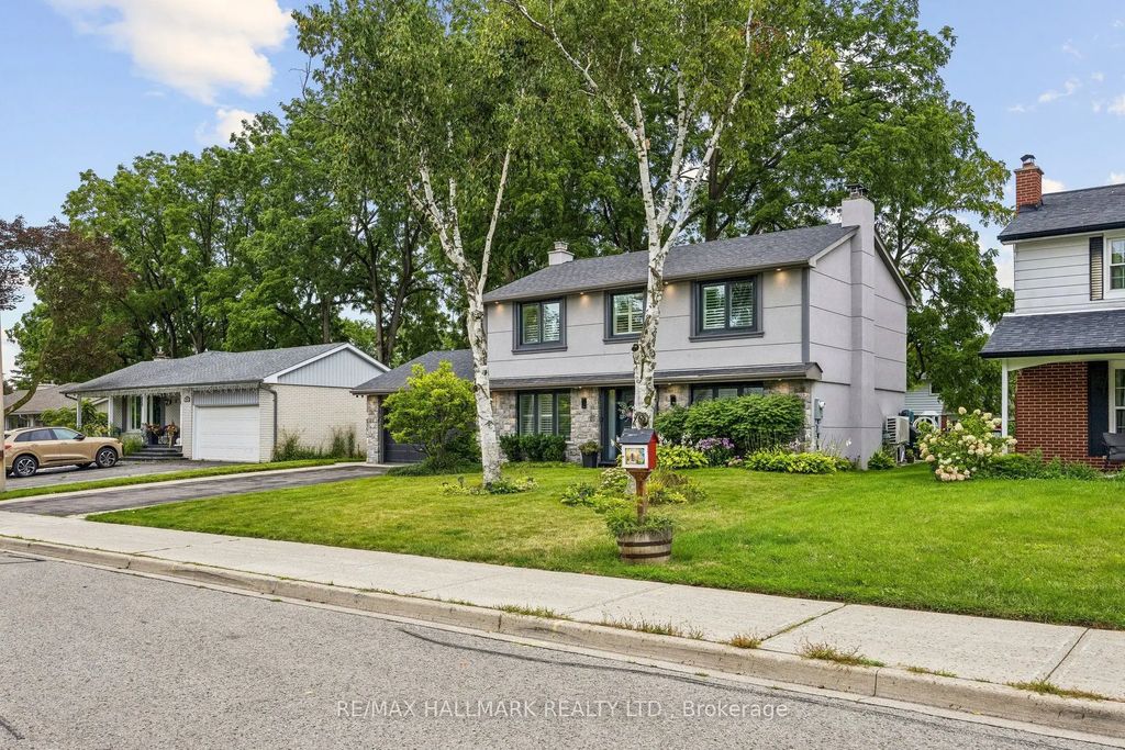 69 Nisbet Drive, Aurora