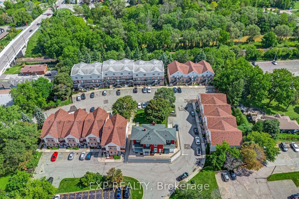 115 Main Street S 28, Newmarket