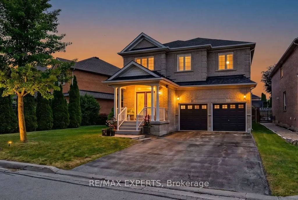 15 Arrowood Crescent, Vaughan
