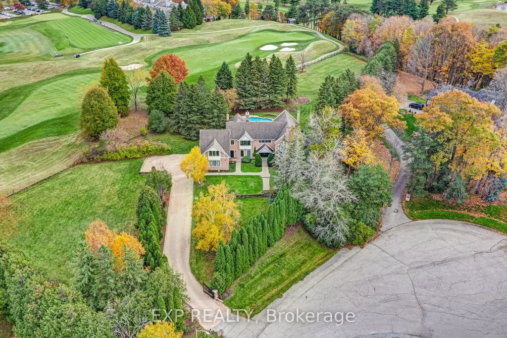 15 Jarvis Avenue, Aurora