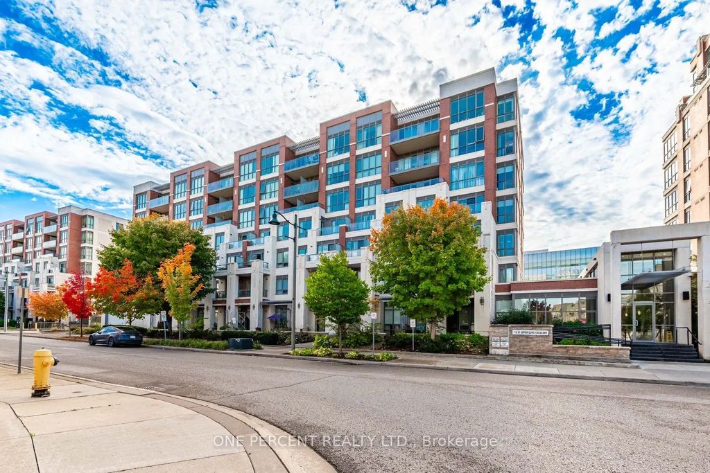 21 Upper Duke Crescent 401, Markham