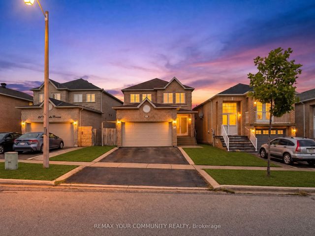 129 Colombo Crescent, Vaughan