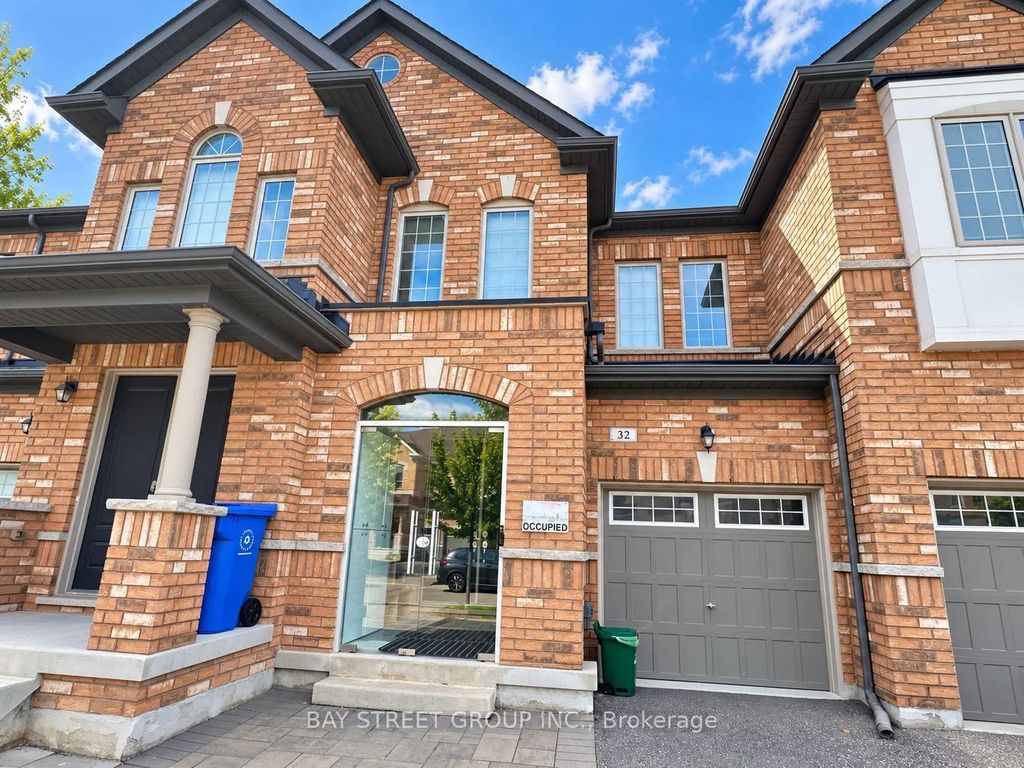 32 Capreol Avenue, Aurora