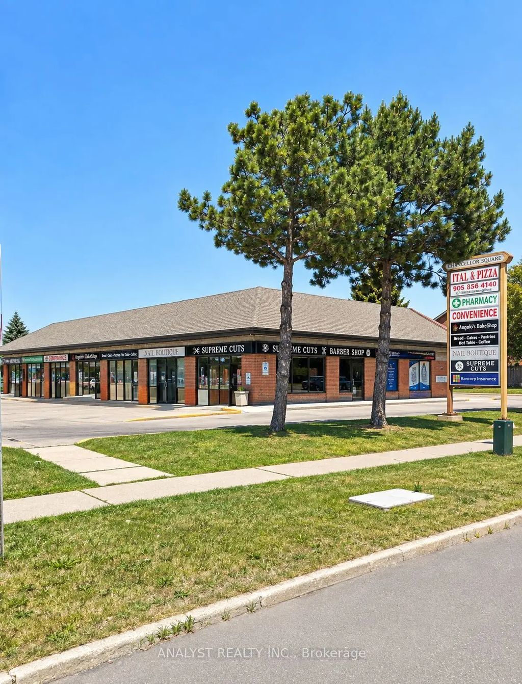 270 Chancellor Drive, Vaughan