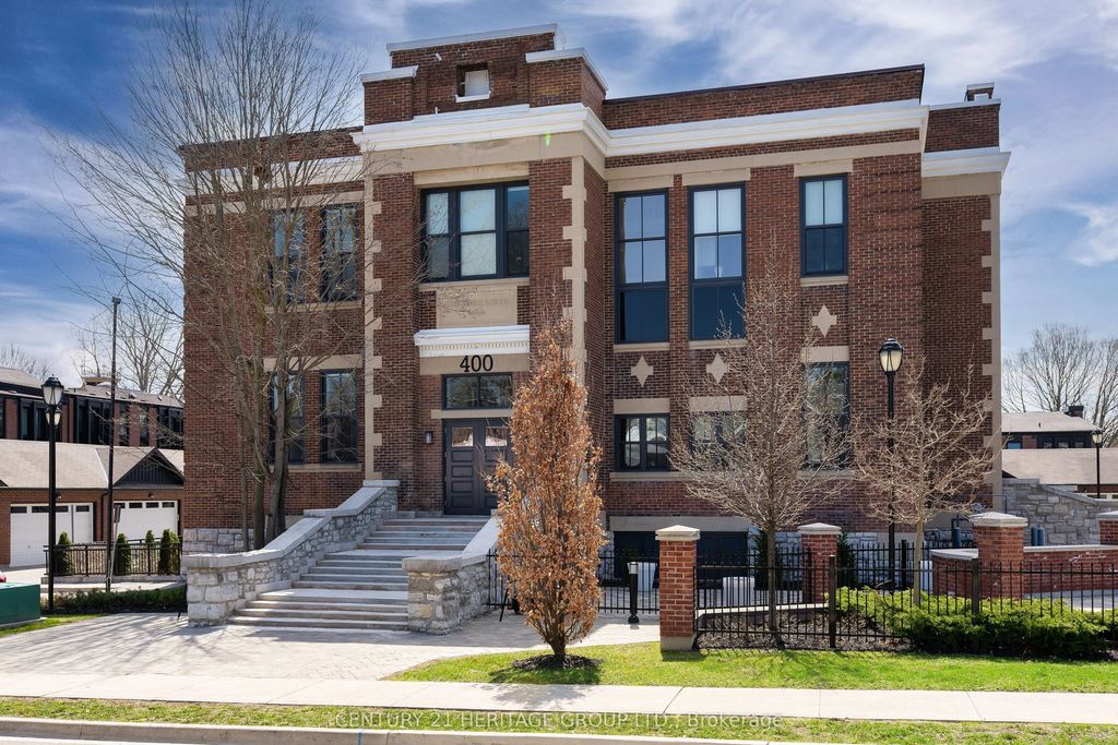 400 Park Avenue 304, Newmarket