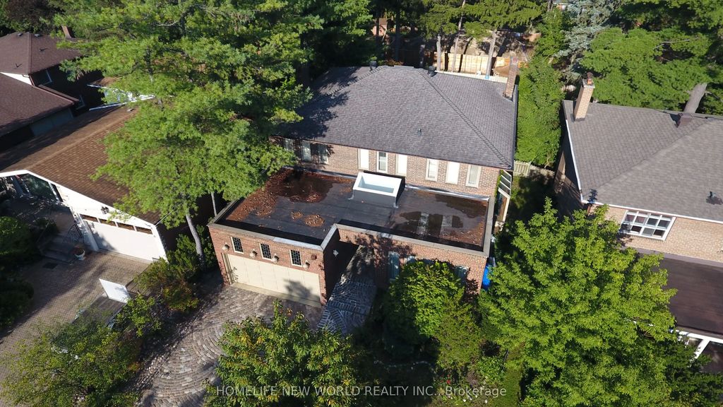 5 Vanwood Road, Markham