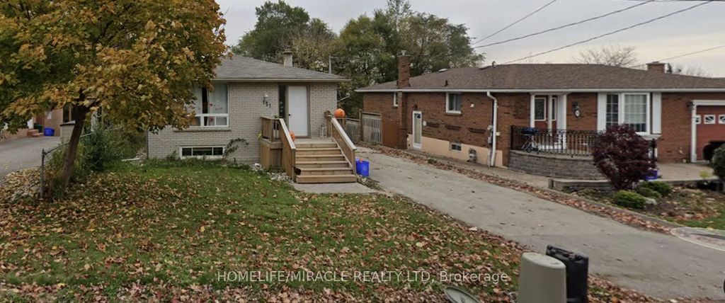 151 Collings Avenue, Bradford West Gwillimbury