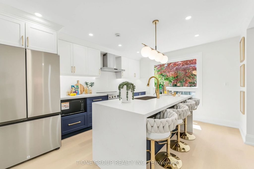 57 Buchanan Drive, Markham