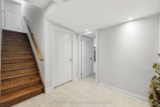 221 Peak Point Boulevard Bsmt, Vaughan