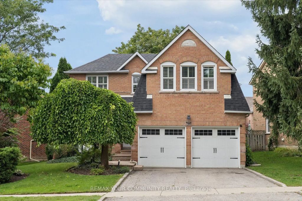102 Edmund Seager Drive, Vaughan