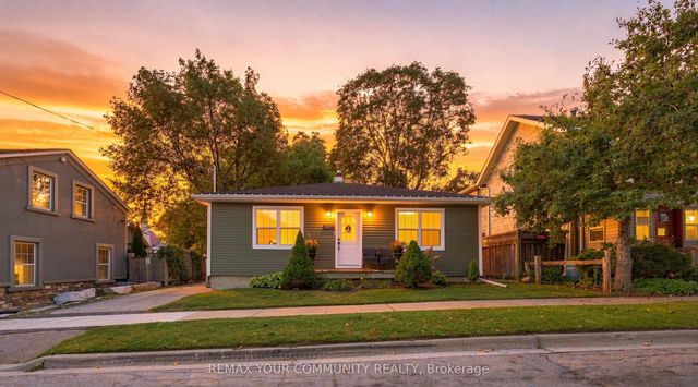 422 Queen Street, Newmarket