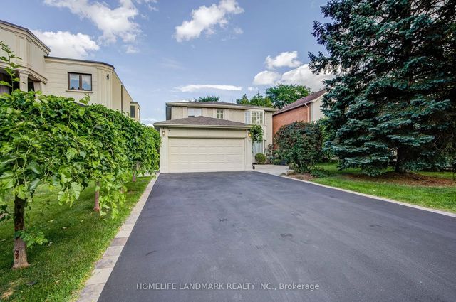 37 Maimonides Court, Vaughan