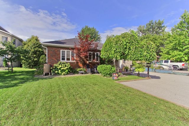 14 Bowers Road, East Gwillimbury