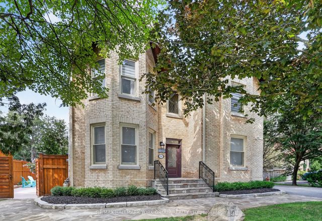 150 Lorne Avenue, Newmarket
