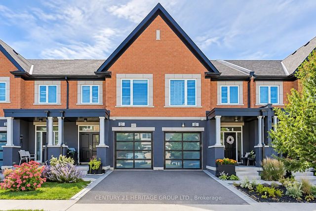 27 Lowther Avenue, Richmond Hill