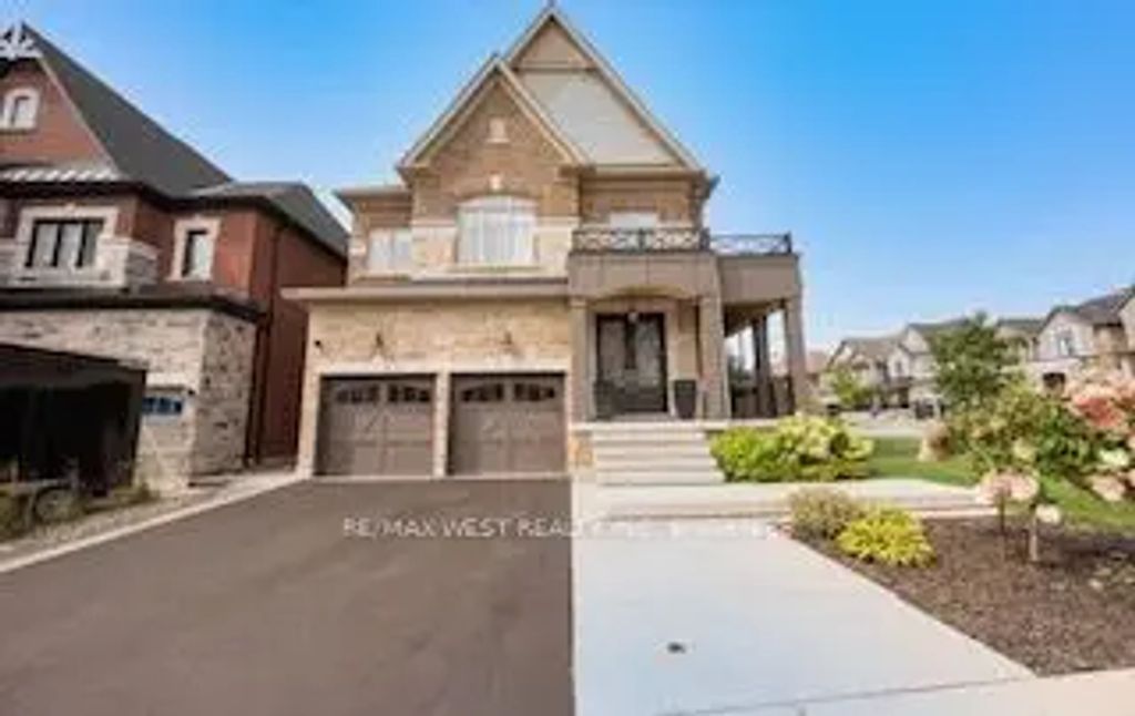 133 Rotondo Crescent, Vaughan