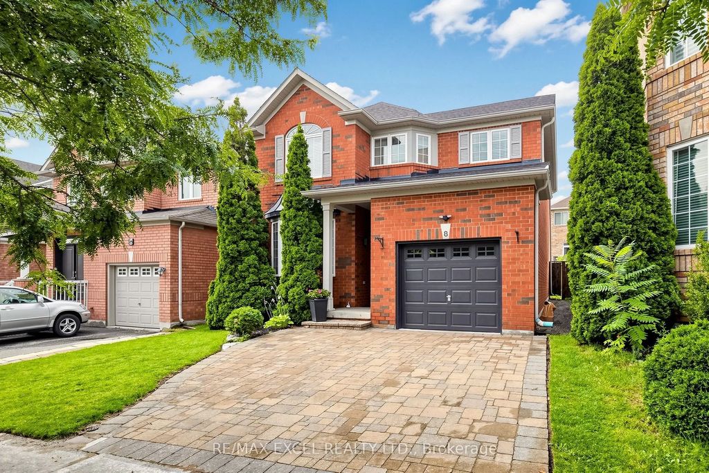 8 Hammersly Boulevard, Markham