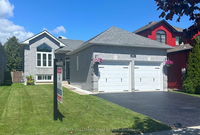 1925 Emerald Court, Innisfil