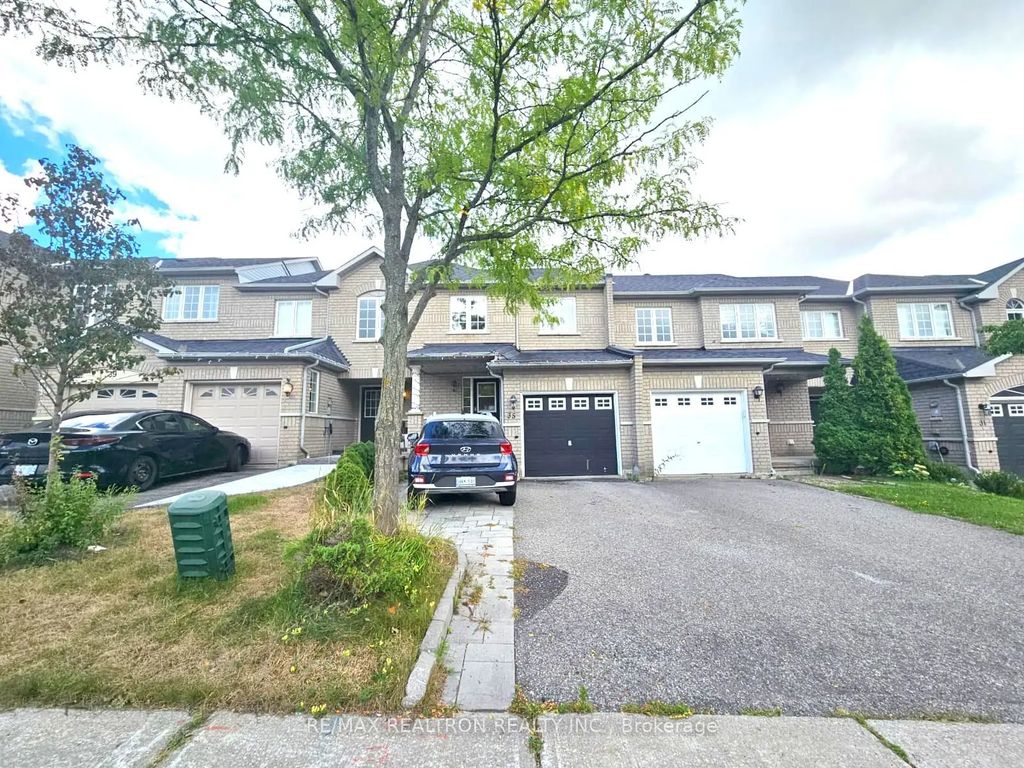 35 Lodgeway Drive Main&2nd, Vaughan