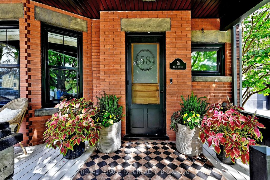 58 Tyler Street, Aurora