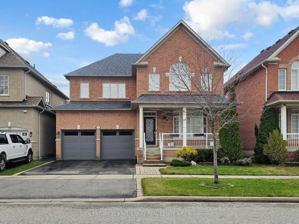 35 Mckennon Street, Markham
