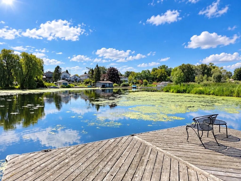 91 Riveredge Drive, Georgina