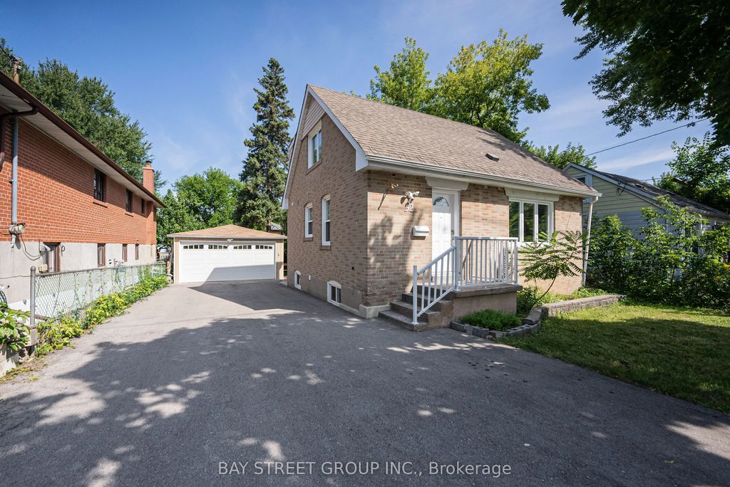 52 Glen Cameron Road, Markham