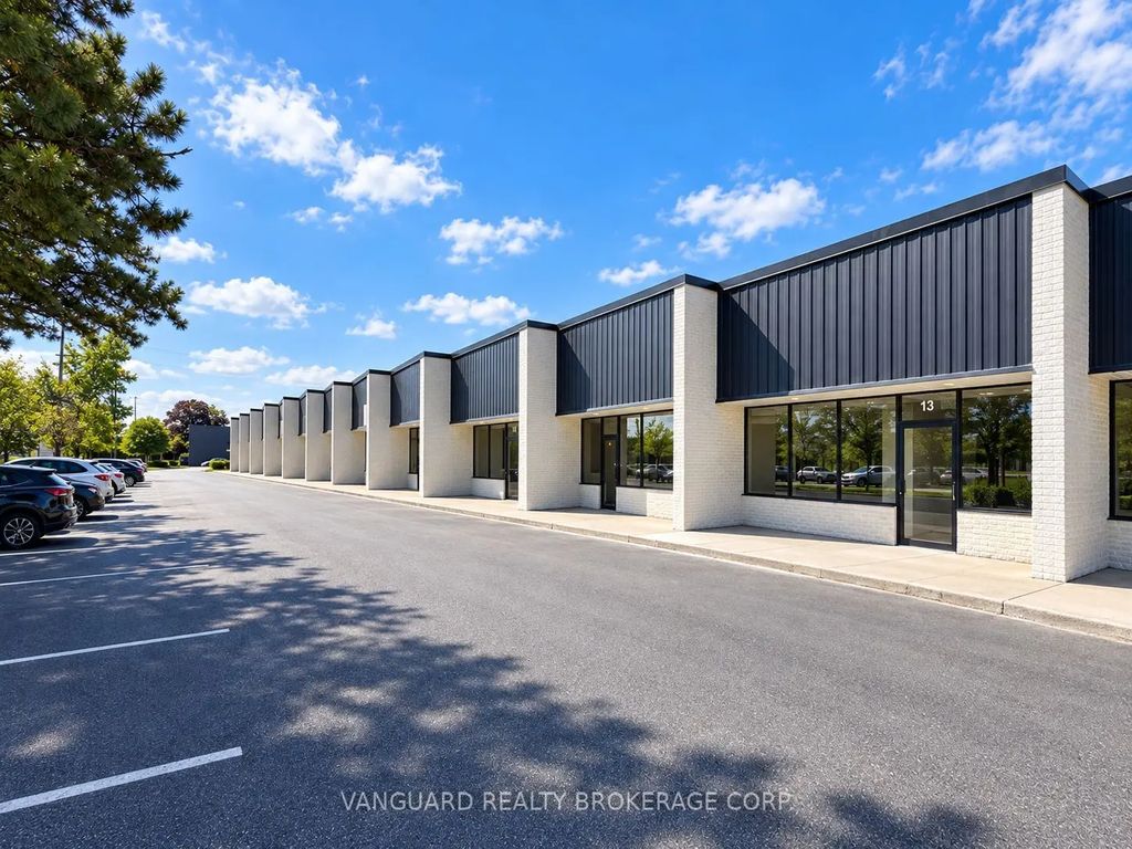 450 Bowes Road 13, Vaughan