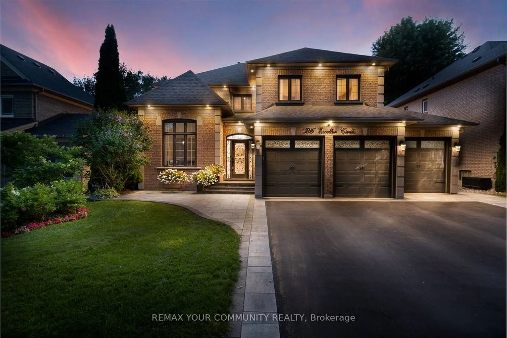786 Exceller Circle, Newmarket
