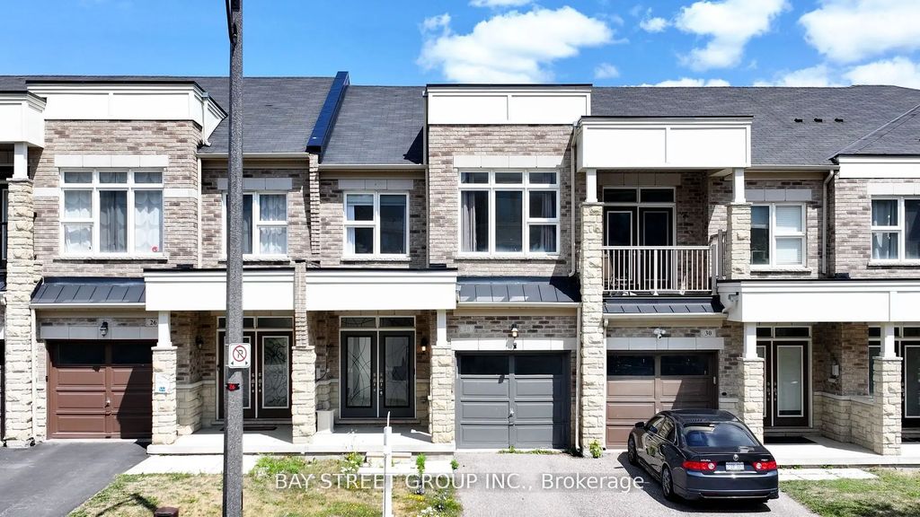 28 Rougeview Park Crescent, Markham