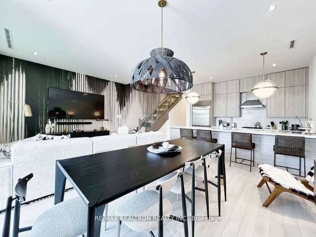 3661 Ferretti Court, Innisfil