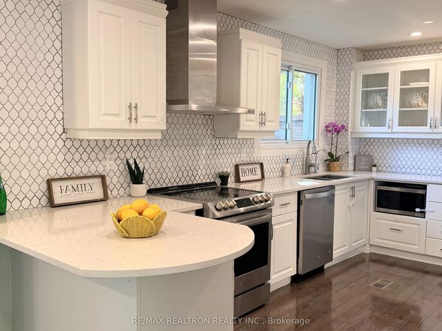 383 Sandford Street, Newmarket