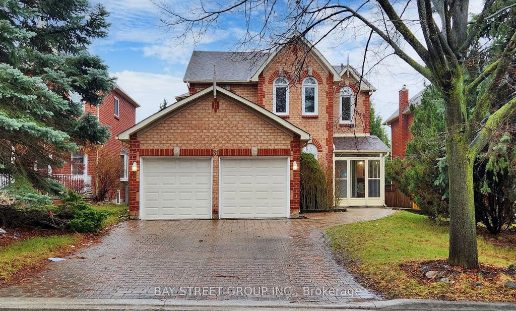 31 Cavalry Trail, Markham