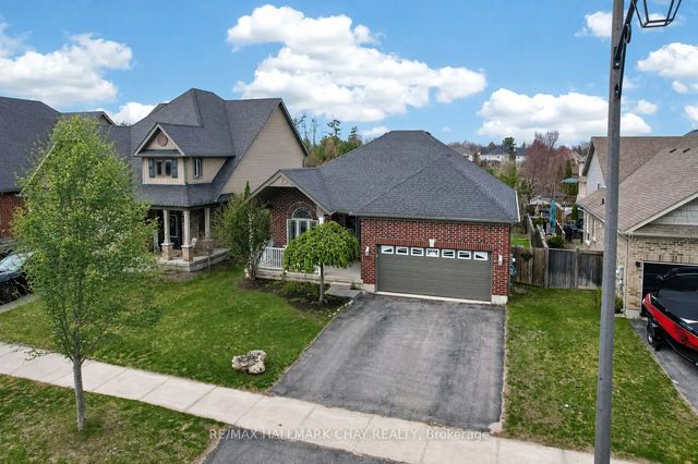 60 Brownley Lane, Essa