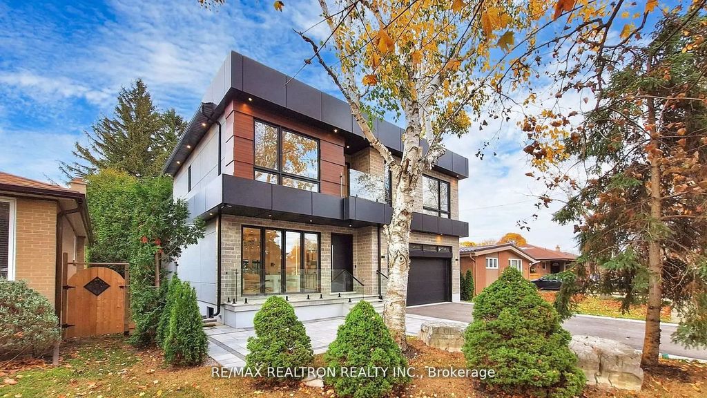 84 Murray Drive, Aurora