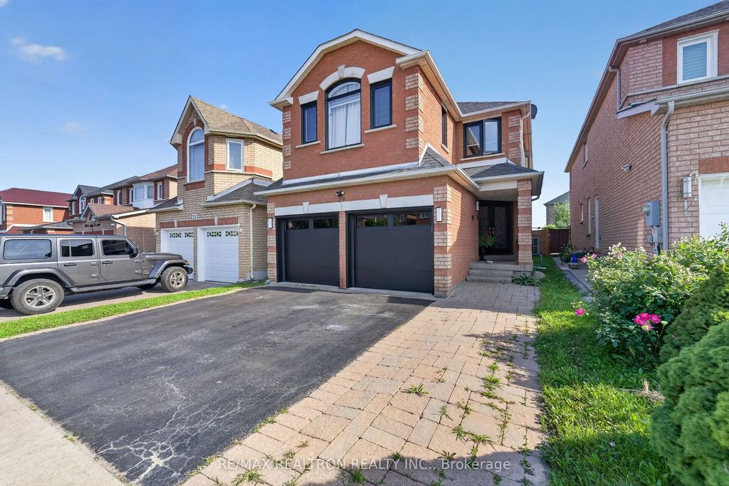 29 Connery Crescent Basement, Markham