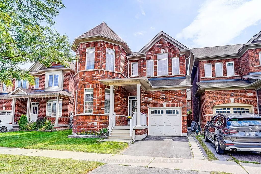 39 James Parrott Avenue, Markham
