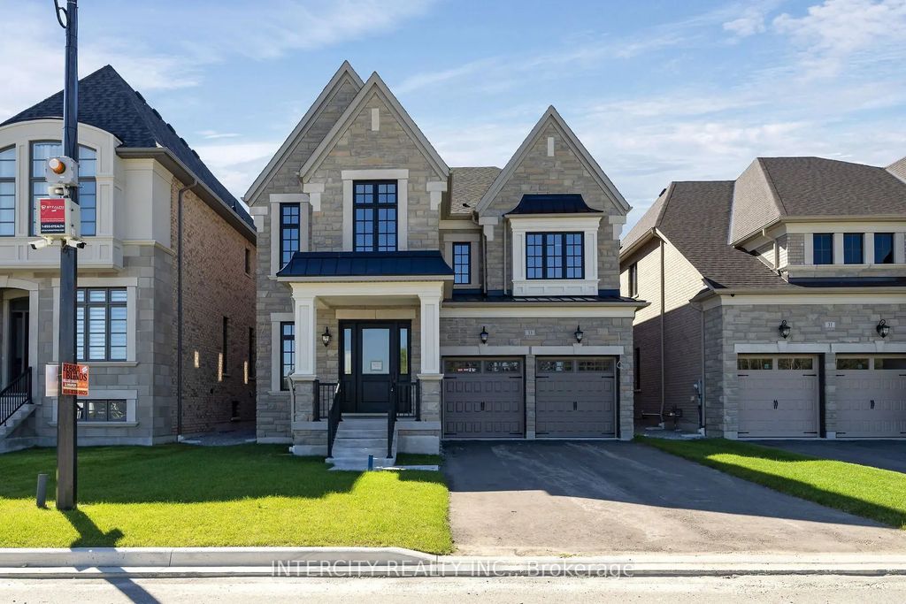 33 Gianvito Crescent, King