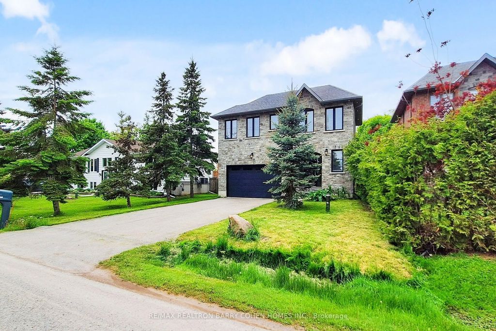 530 Duclos Point Road, Georgina