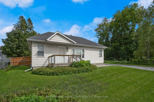11 King Street S, Innisfil