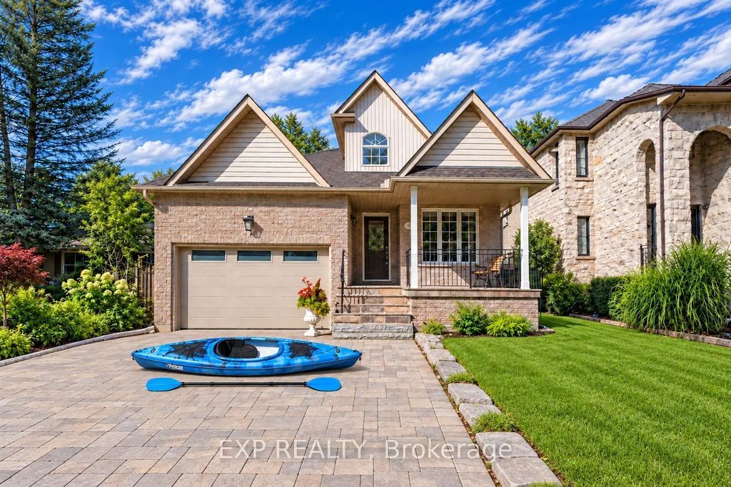 62 Fergus Avenue, Richmond Hill