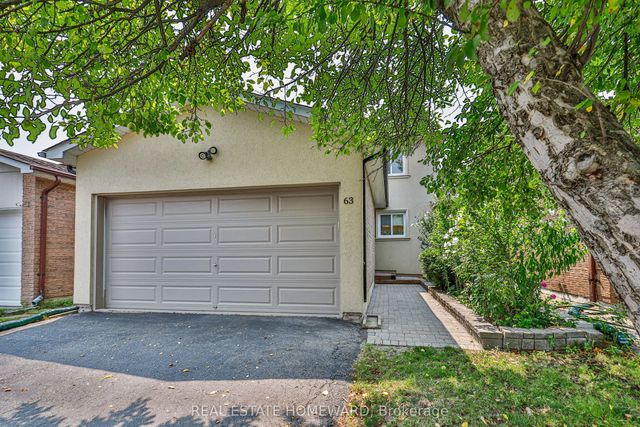 63 Don Head Village Boulevard, Richmond Hill