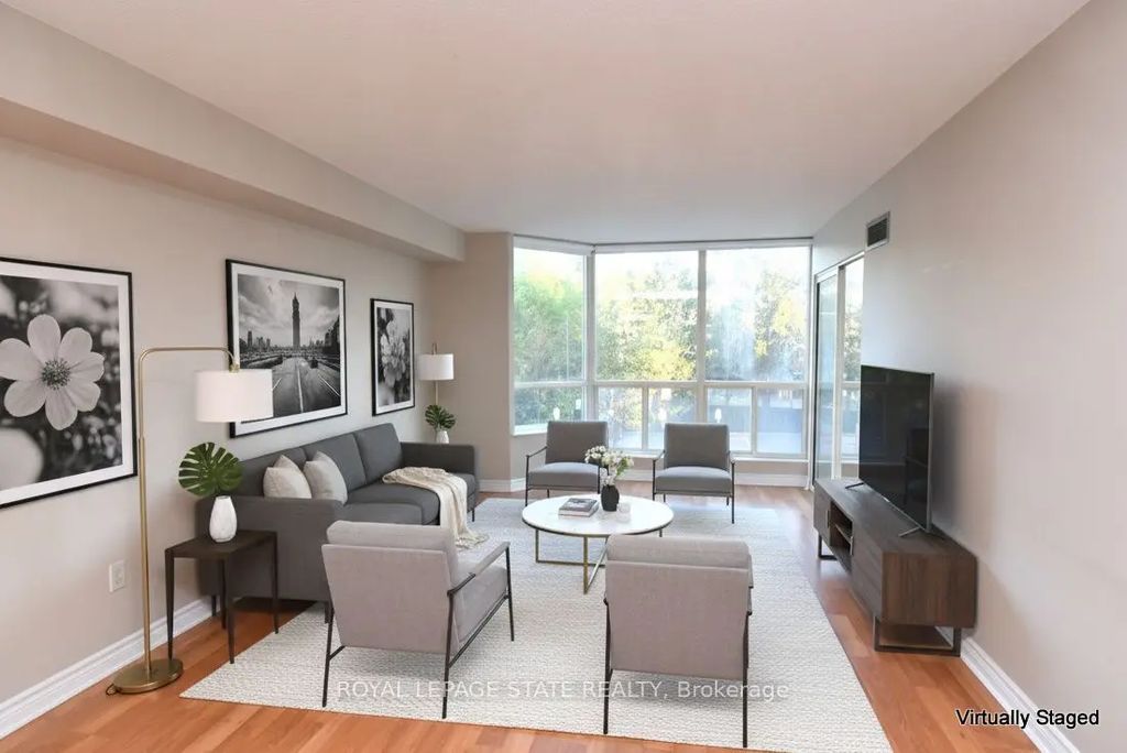 175 Cedar Avenue 215, Richmond Hill