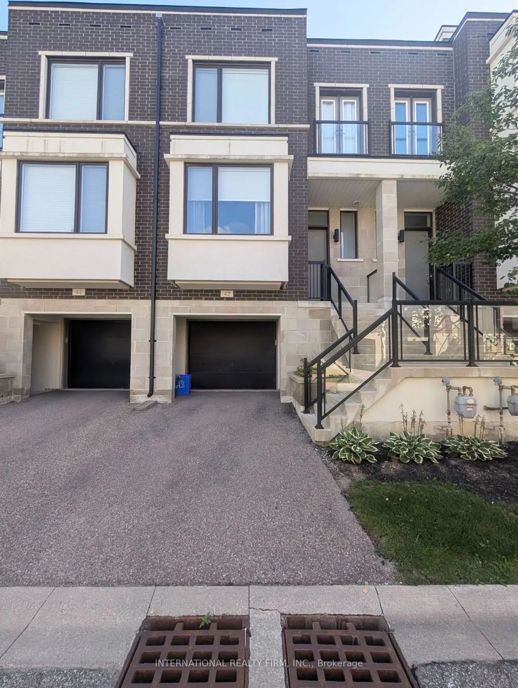 42 Genuine Lane Bsmt, Richmond Hill